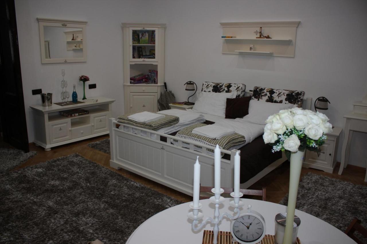 Ella Apartment Timisoara No11 ภายนอก รูปภาพ